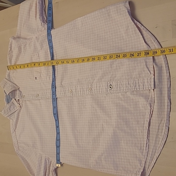 LIKE NEW Tommy Hilfiger Gingham Pink and White Button Down Shirt - Picture 4 of 11